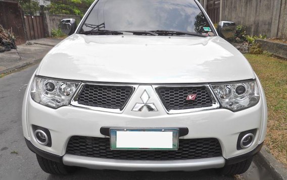 2nd Hand Mitsubishi Montero 2013 Automatic Diesel for sale in Quezon City