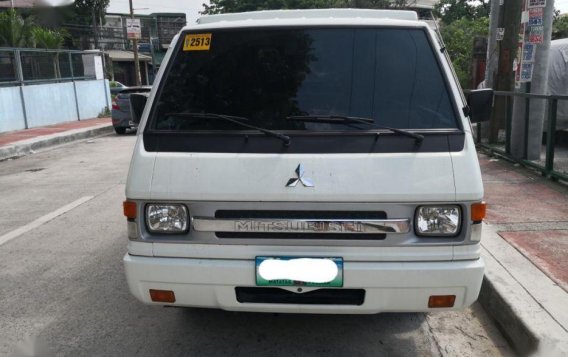 Sell 2nd Hand 2013 Mitsubishi L300 Manual Diesel at 40000 km in Quezon City