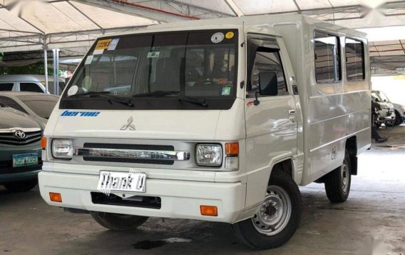 Selling Mitsubishi L300 2017 Manual Diesel in Manila