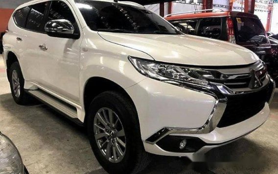 Selling White Mitsubishi Montero Sport 2016 in Manual