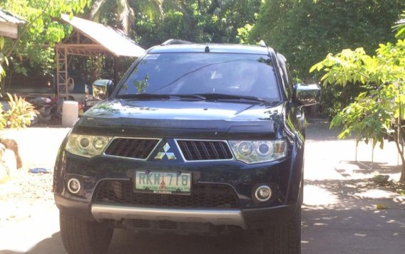 Selling 2nd Hand Mitsubishi Montero 2010 Automatic Diesel at 60000 km in Orion