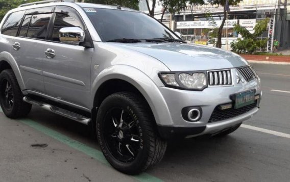 Selling 2nd Hand Mitsubishi Montero 2012 in Quezon City