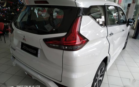 Selling Brand New Mitsubishi Xpander 2019 in Caloocan