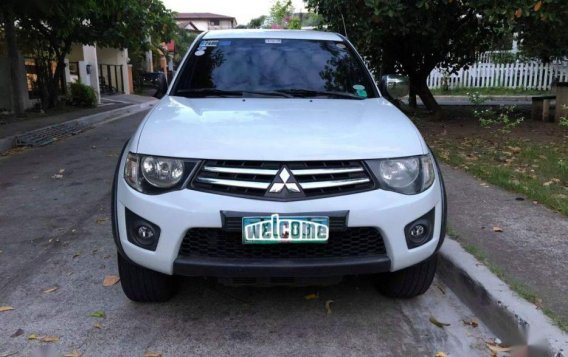 2nd Hand Mitsubishi Strada 2011 Automatic Diesel for sale in Las Piñas