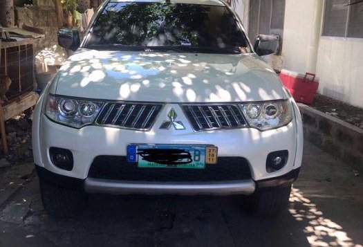 Mitsubishi Montero Sport 2012 Automatic Diesel for sale in Imus