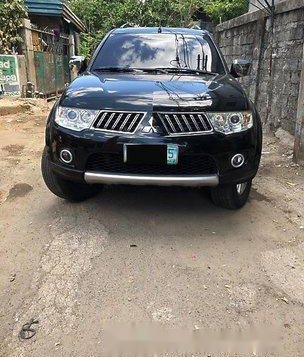 Black Mitsubishi Montero Sport 2010 at 73000 km for sale