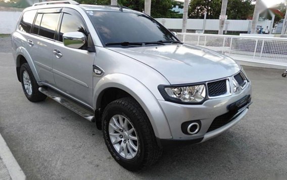 Sell 2nd Hand 2012 Mitsubishi Montero Manual Diesel at 80000 km in Alaminos