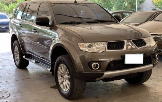 2nd Hand Mitsubishi Montero 2013 for sale in Makati