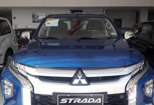 Sell Brand New 2019 Mitsubishi Strada in Marilao