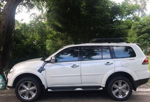 Selling Mitsubishi Montero 2015 Manual Diesel in Muntinlupa