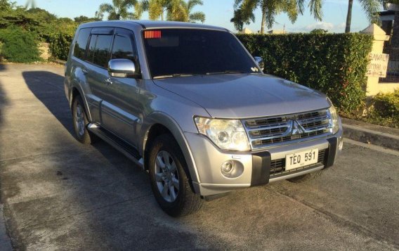 Selling 2nd Hand Mitsubishi Pajero 2011 Automatic Diesel at 70000 km in Cainta
