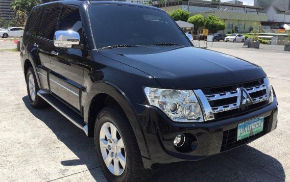 Sell 2nd Hand 2013 Mitsubishi Pajero Automatic Diesel in Pasig