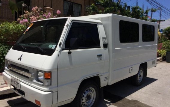 Sell 2nd Hand 2017 Mitsubishi L300 in Taguig