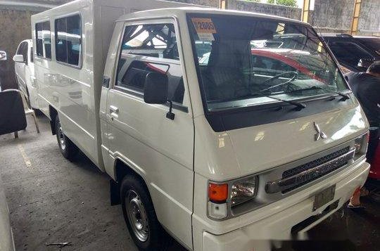 Selling White Mitsubishi L300 2016 Manual Diesel in Quezon City