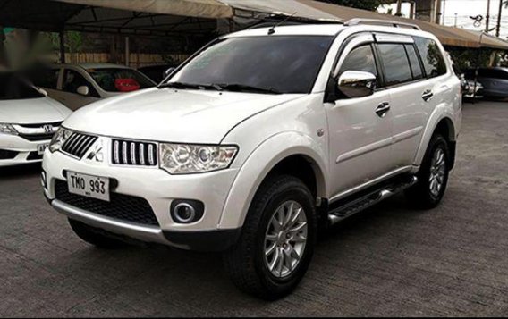 White Mitsubishi Montero Sport 2011 for sale in Automatic