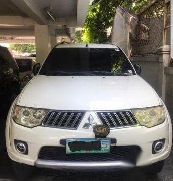 Selling Mitsubishi Montero 2011 Automatic Diesel in San Juan