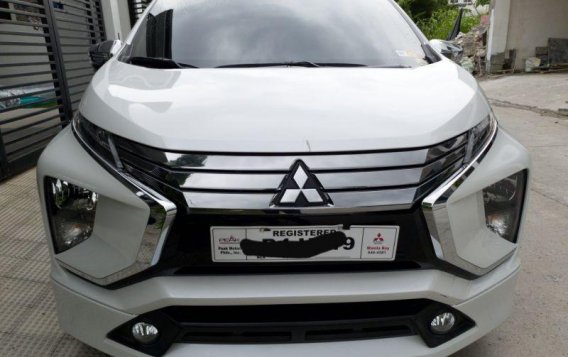 Pearlwhite Mitsubishi Xpander 2019 at 6000 km for sale 