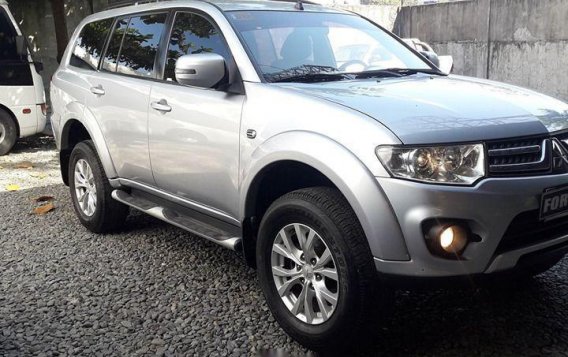 Selling Blue Mitsubishi Montero 2014 SUV/MPV at  Automatic Diesel in Manila