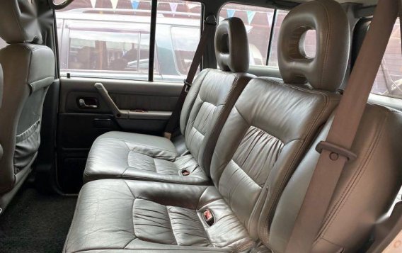 Sell 2002 Mitsubishi Pajero in Mandaue