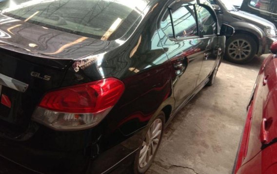 Selling Mitsubishi Mirage G4 2014 in Makati