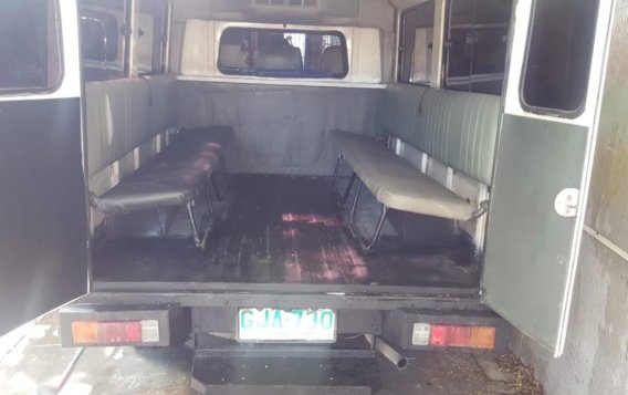 Selling Mitsubishi L300 1997 in Angono