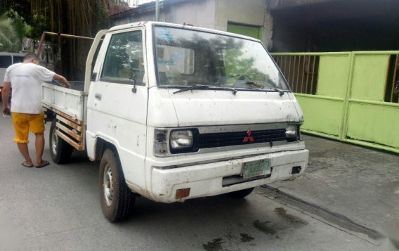 Selling Mitsubishi L300 1997 in Manila
