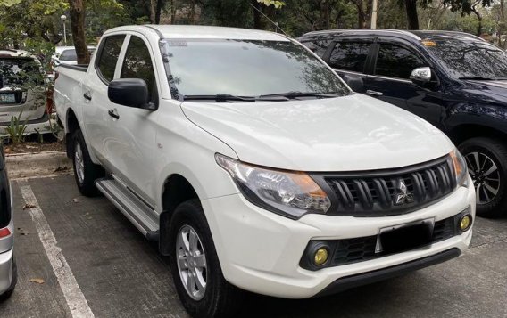 White Mitsubishi Strada 2016 for sale in Quezon City