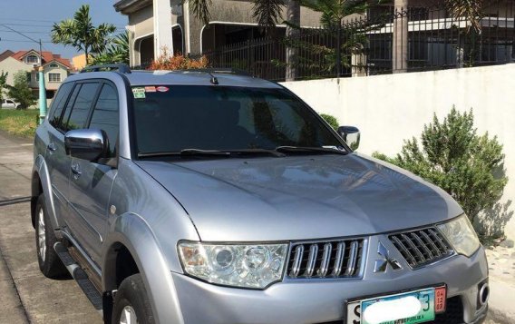 Sell Silver 2010 Mitsubishi Montero in Bacoor