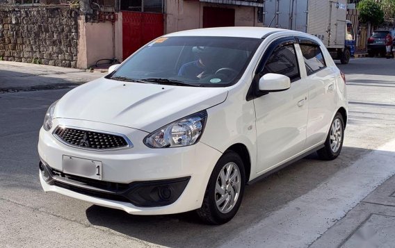 Pear White Mitsubishi Mirage 2016 for sale in Carmona