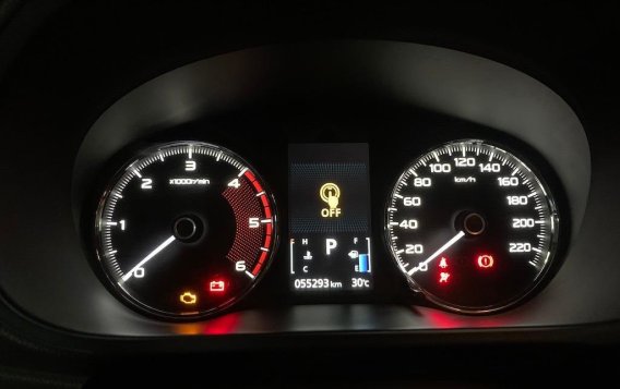 Selling Pearl White Mitsubishi Montero sport 2016 in Quezon City