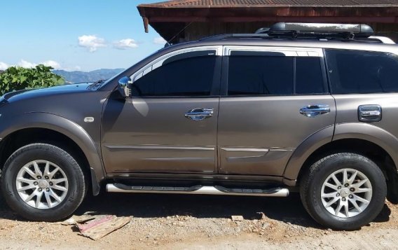 Sell Grey 2012 Mitsubishi Montero in Baguio