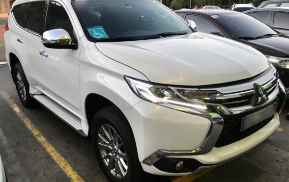 Selling Pearl White Mitsubishi Montero Sport 2016 in Makati