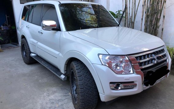 Pearl White Mitsubishi Pajero 2018 for sale in Tuguegarao City