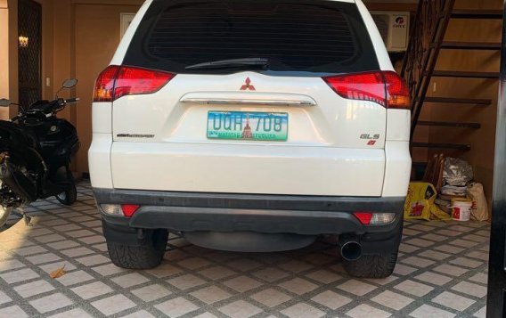 Sell 2012 Mitsubishi Montero in Manila