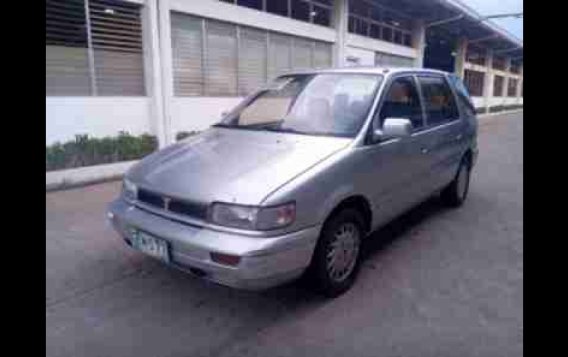Sell Grey 1993 Mitsubishi Space Wagon in Lapu-Lapu