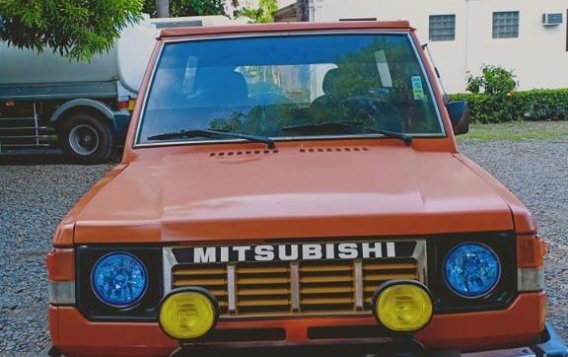 Selling Orange Mitsubishi Pajero for sale in Bustos