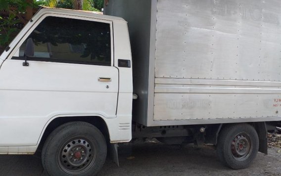 Sell White Mitsubishi L300 in Cagayan de Oro