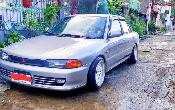 Sell White Mitsubishi Lancer in Santa Maria