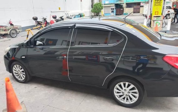 Selling Black Mitsubishi Mirage g4 in Manila