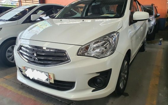White Mitsubishi Mirage g4 for sale in Quezon City