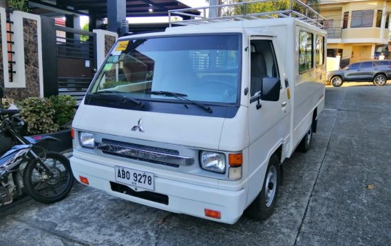 White Mitsubishi L300 2015 for sale in Cainta