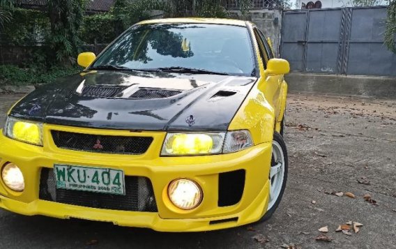 Selling Yellow Mitsubishi Lancer Evolution 1998 in Pasig
