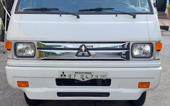 Mitsubishi L300 2020 