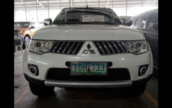 Sell White 2012 Mitsubishi Montero sport SUV Automatic in Marikina