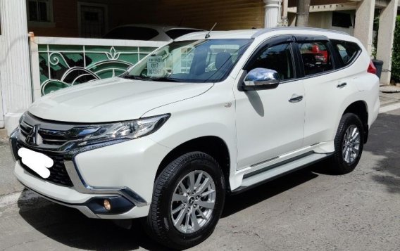 Sell Pearl White 2017 Mitsubishi Montero Sport in Las Piñas