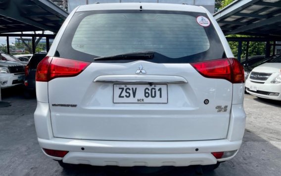 Selling White Mitsubishi Montero Sport 2009 in Las Piñas