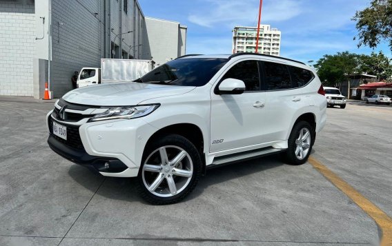 Selling Pearl White Mitsubishi Montero 2018 in Antipolo