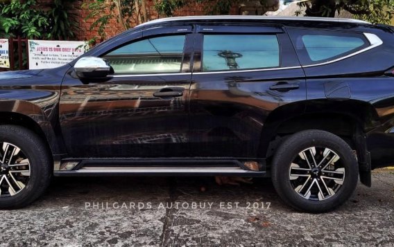 Selling Black Mitsubishi Montero Sport 2020 in Las Piñas