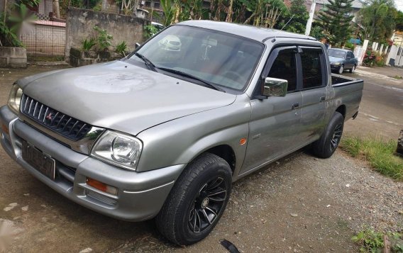 Silver Mitsubishi Strada 2000 for sale in Quezon City