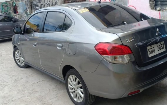 Sell Grey 2016 Mitsubishi Mirage in Caloocan